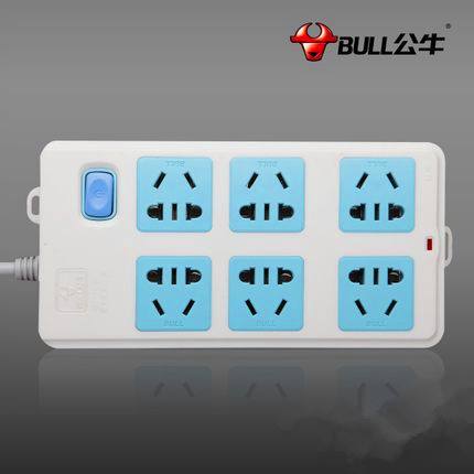 公牛插座自動鎖螺絲機(jī)客戶案例
