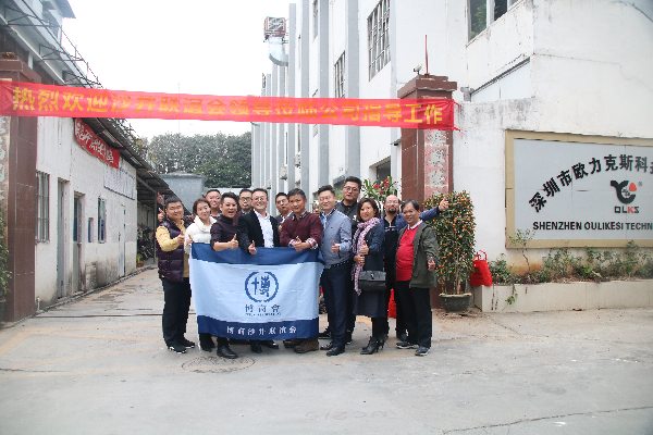 BigBull_18c8e9680369dd94ca82af93c02f2ea.jpg BigBull_18c8e9680369dd94ca82af93c02f2ea.jpg